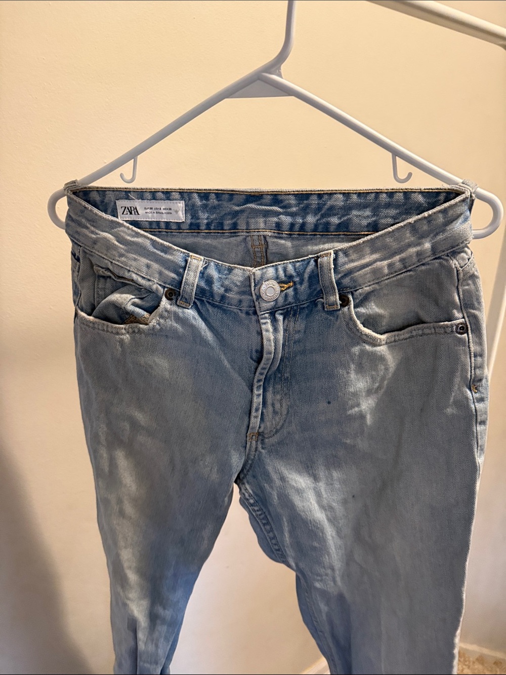 ZARA Light Wash Boyfriend Jeans